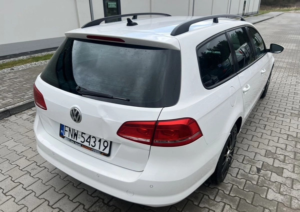 Volkswagen Passat cena 21500 przebieg: 307246, rok produkcji 2011 z Szamocin małe 529